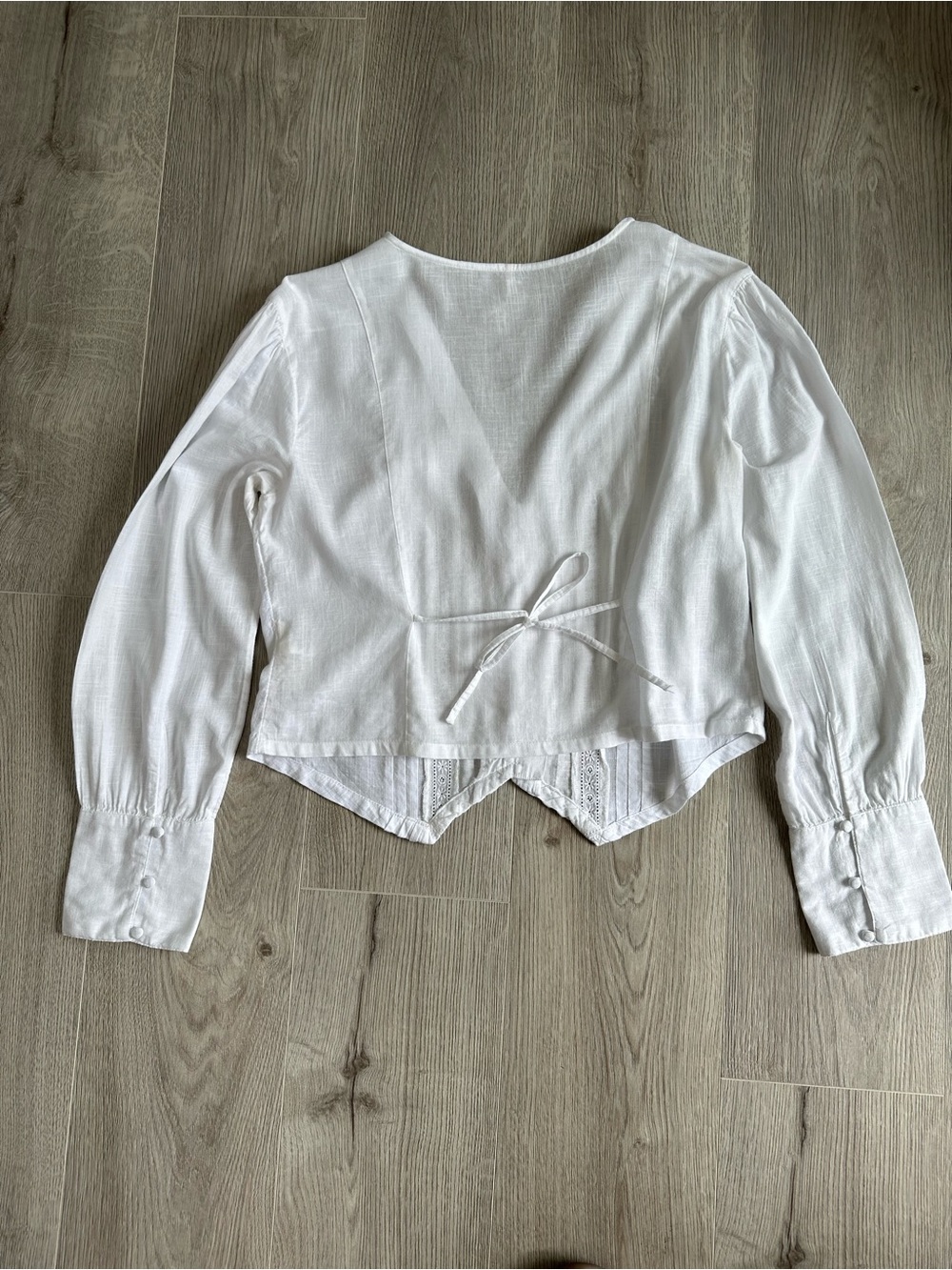 Free People Paula Boho Lace Trim V-Neck Blouse - White Size M READ Description - Picture 11 of 12